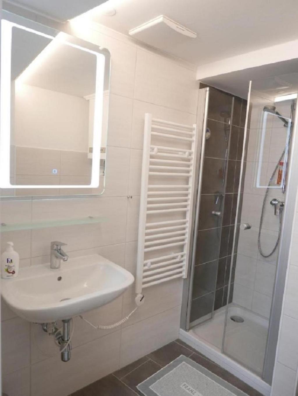 Appartement Junior 2 Personen Hallein bei Salzburg Exterior foto